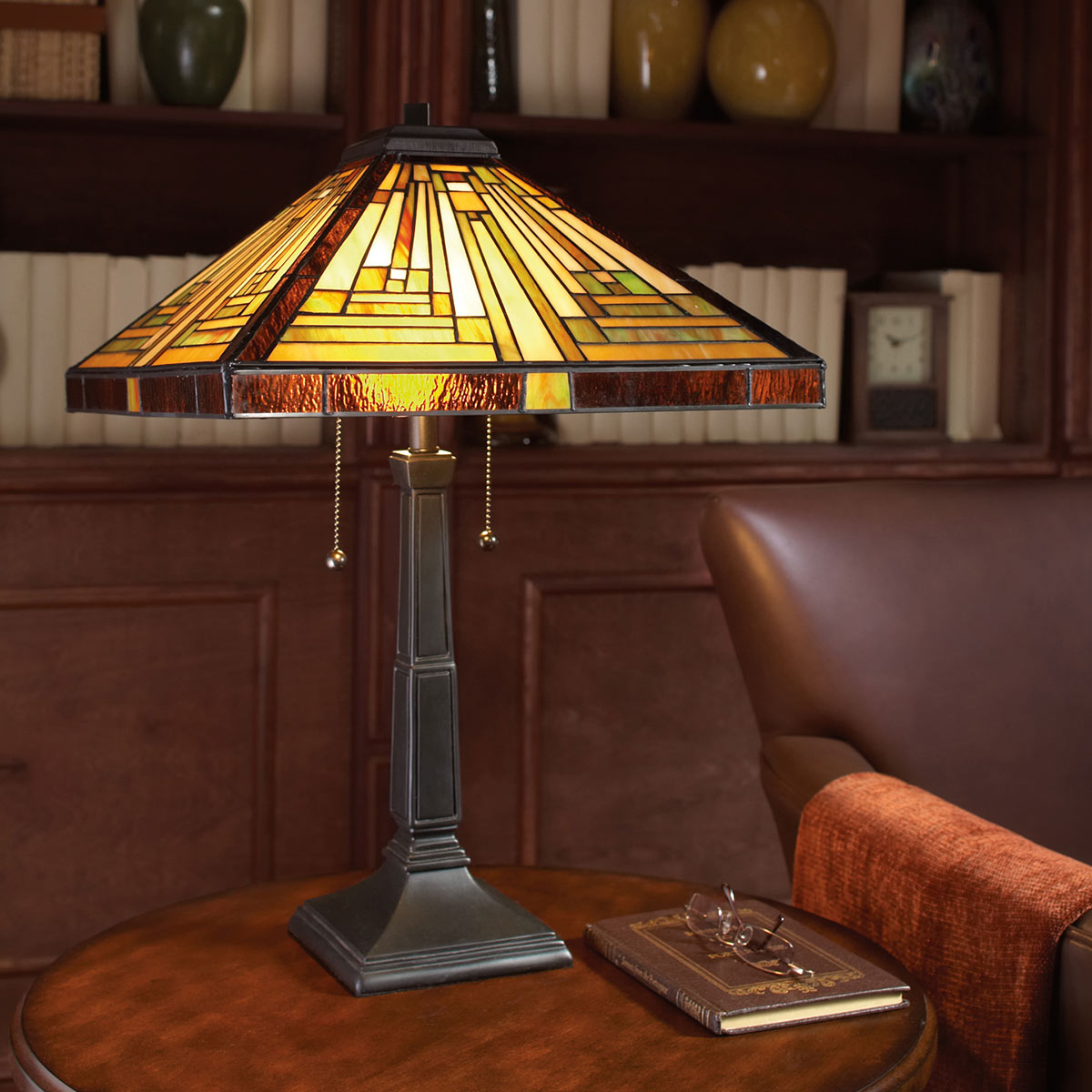 Quoizel Stephen Tischlampe Bronze – Wohnambiente