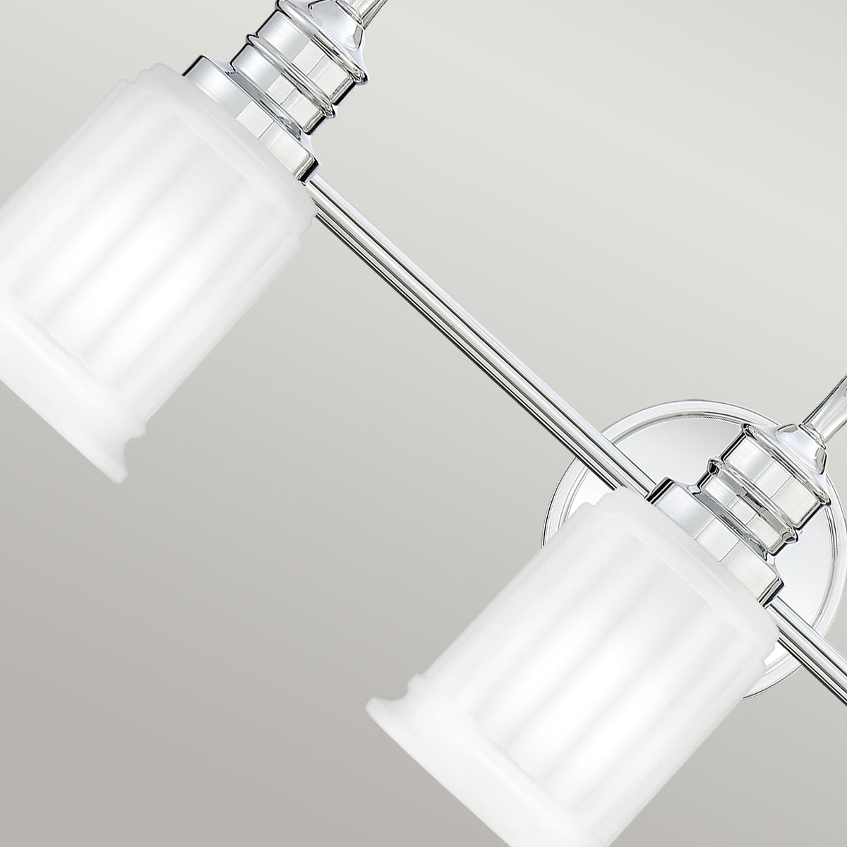 Quoizel Swell Wandleuchte Chrom – Detailansicht 2