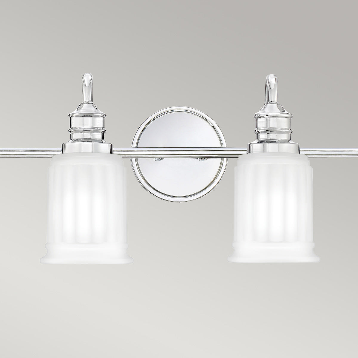 Quoizel Swell Wandleuchte Chrom – Wohnambiente