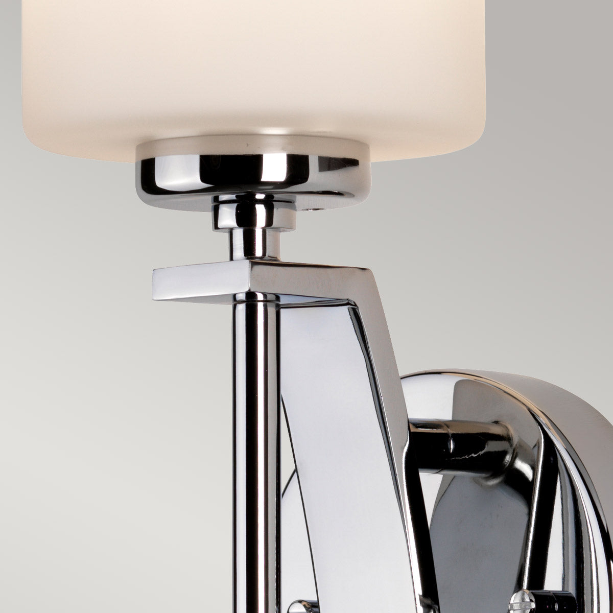 Quoizel Taylor Wandleuchte Chrom – Wohnambiente