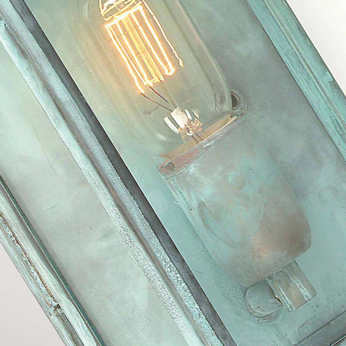 Elstead Regents Außenleuchte Verdigris – Detailansicht