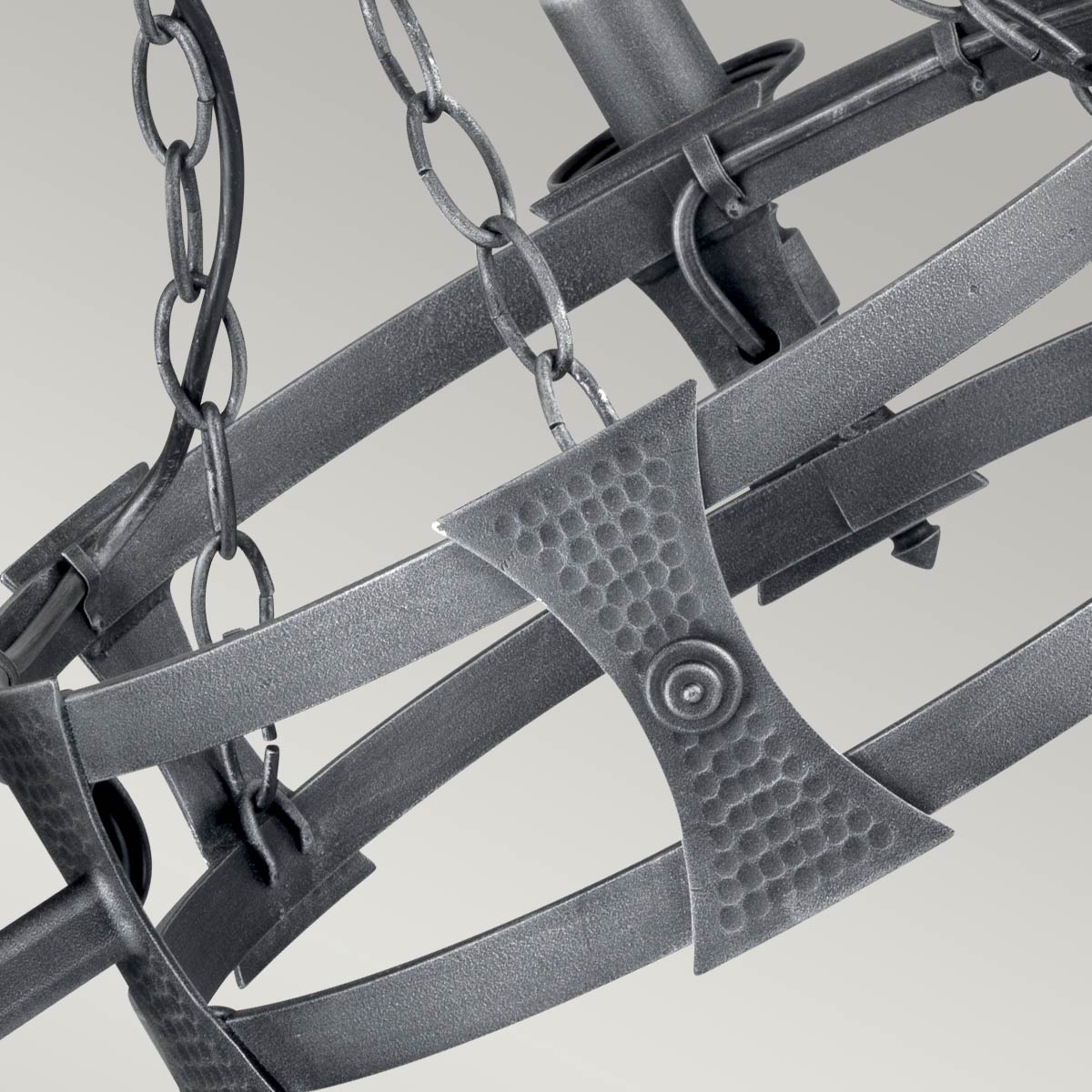 Elstead Saxon Kronleuchter Schwarz, Silber – Detailansicht 2